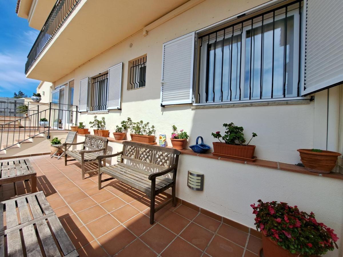 La Roqueta Hotel Tossa de Mar Exterior photo